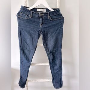 Abercrombie & Fitch size 2S jeans